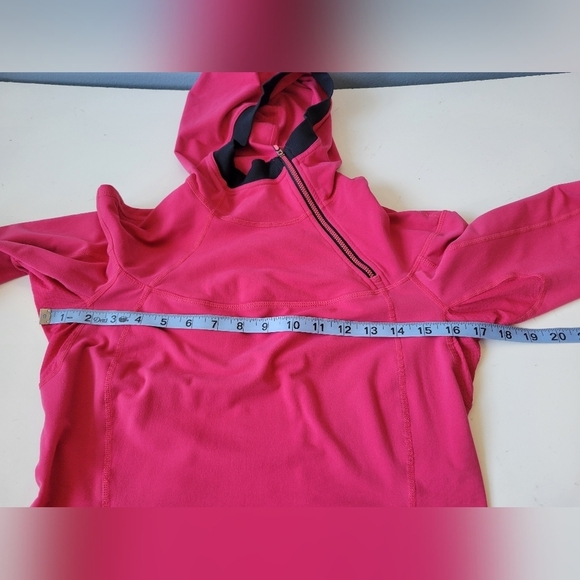 Lululemon Rare Run Spirit Pullover Fruity Tootie Hot Pink Size 6 - Picture 9 of 11